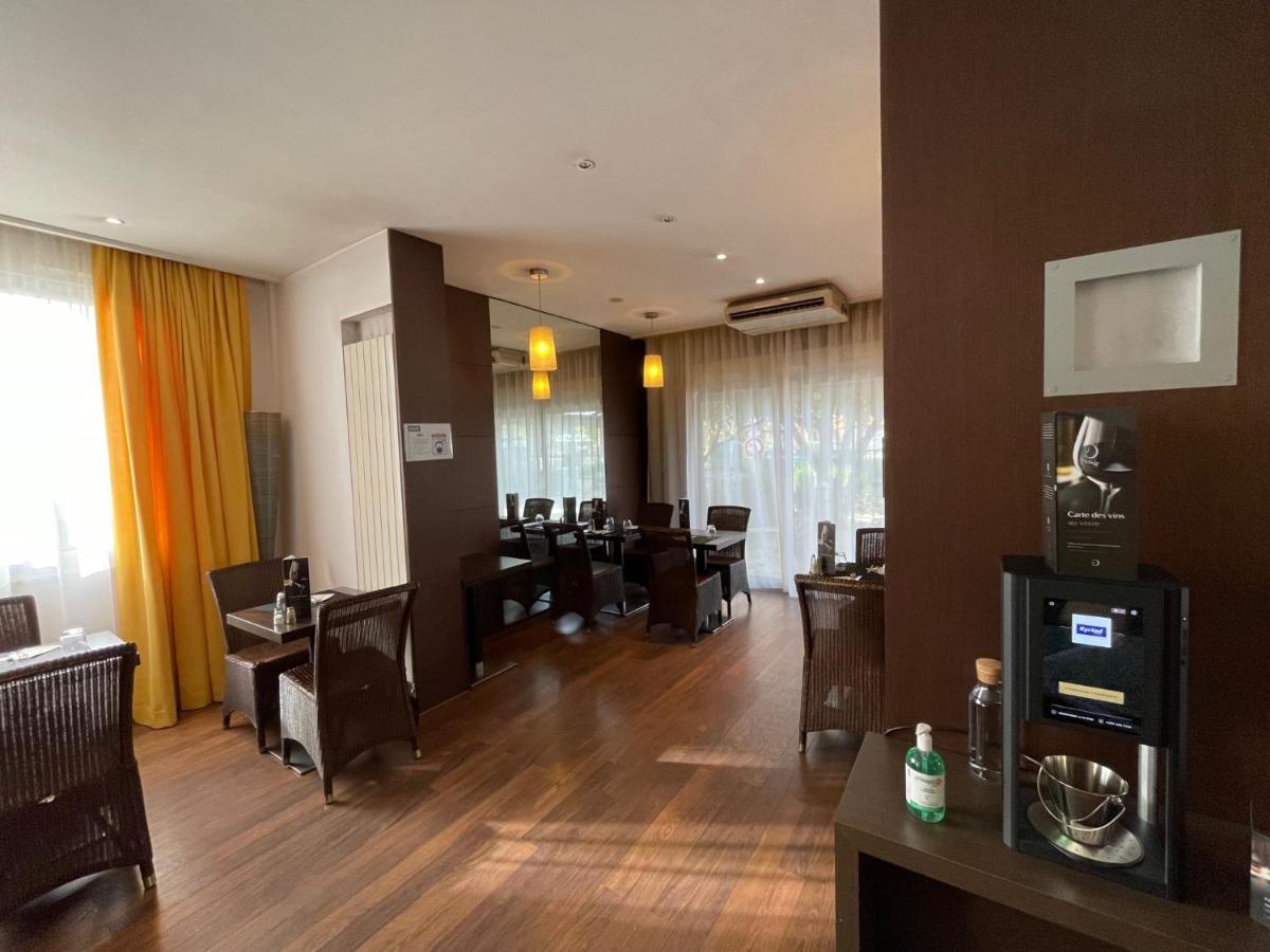 กีริอาด เกรนอบล์ ซองทร์ Hotel เกรอน็อบล์ ภายนอก รูปภาพ