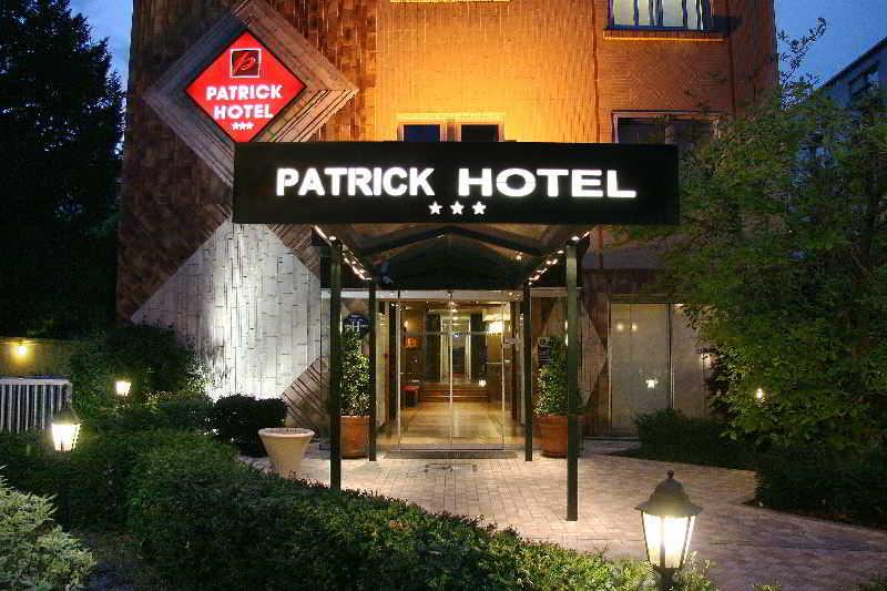 กีริอาด เกรนอบล์ ซองทร์ Hotel เกรอน็อบล์ ภายนอก รูปภาพ